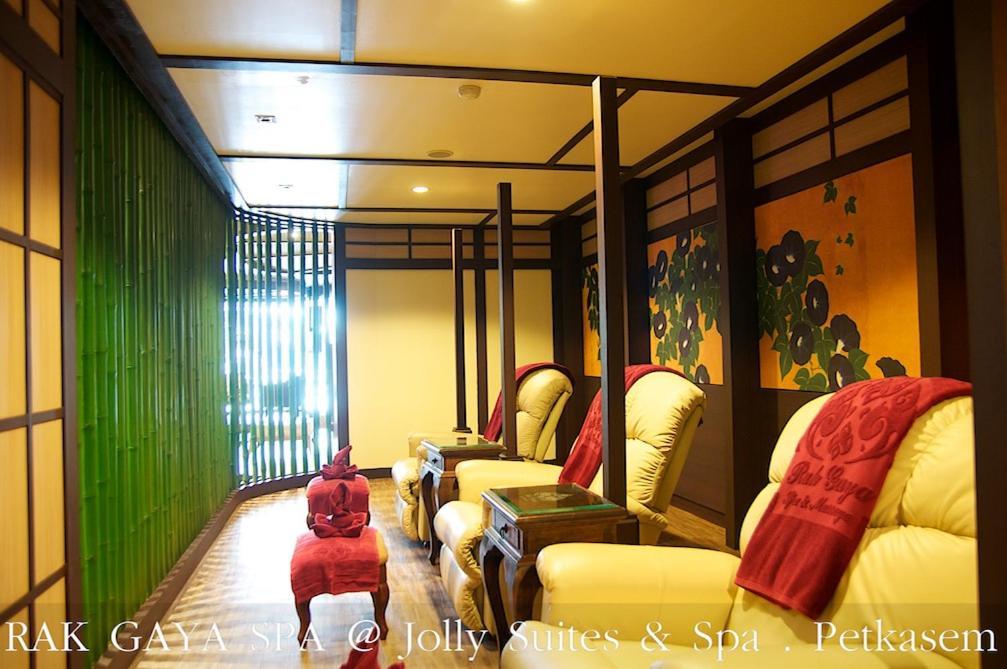 Jolly Suites&Spa Petkasem Ban Nong Khaem  Exterior photo
